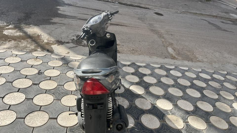 سلام عليكم دراجه ثعلب للبيع سعر 700وبيه مجال مكان بغداد البنوكرقم ***********
