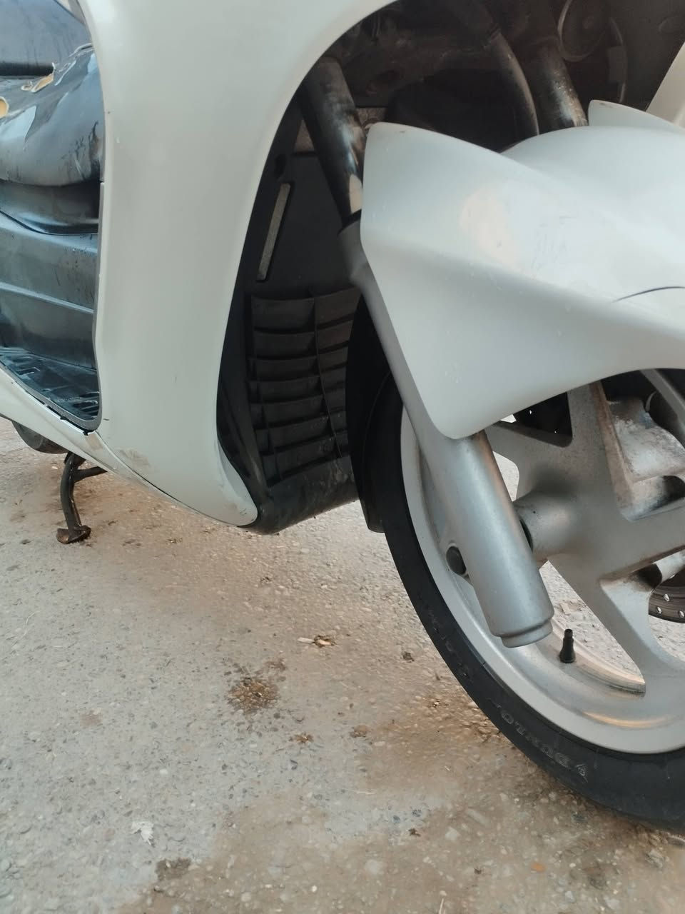 سلام عليكم شباب دراجه ماجسته مني كراند ربع دراجه خير من الله تجي شوف بعينك مكينه تخبل ناعمه لا تبخير ولا صرف كشر نضافه 90/100عنواني بغداد زعفرانيه اتصال علا رقم ***********
