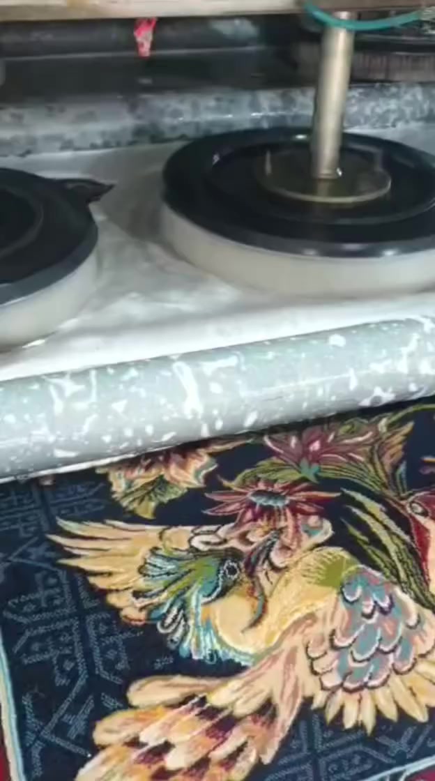 رمضان كريم ... وسجادك نظيف ... ويه 
مكوى بصمة نظافة 
‏لغسيل السجاد والملابس و الستائر وجميع المفروشات باجود المنظفات ومواد التعقيم والتعطير التي تعيد للملابس الوانها ونعومتها 
‏📍حي الجهاد - الاطباء - قرب مجمع سيرين الطبي وجسر العامرية
‏☎️***********
‏🛻 الاستلام والتوصيل مجاني
