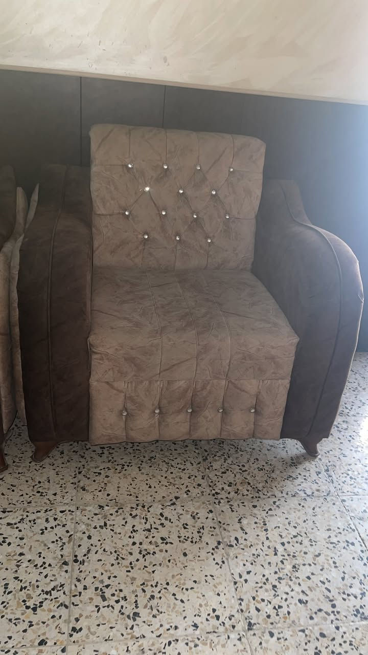 تخم خمس مقاعدبسعر مناسب


**إذا كنت صاحب هذا الإعلان وتريد حذفه لأي سبب، رجاءا أرسل رسالة إلى الدعم الفني**