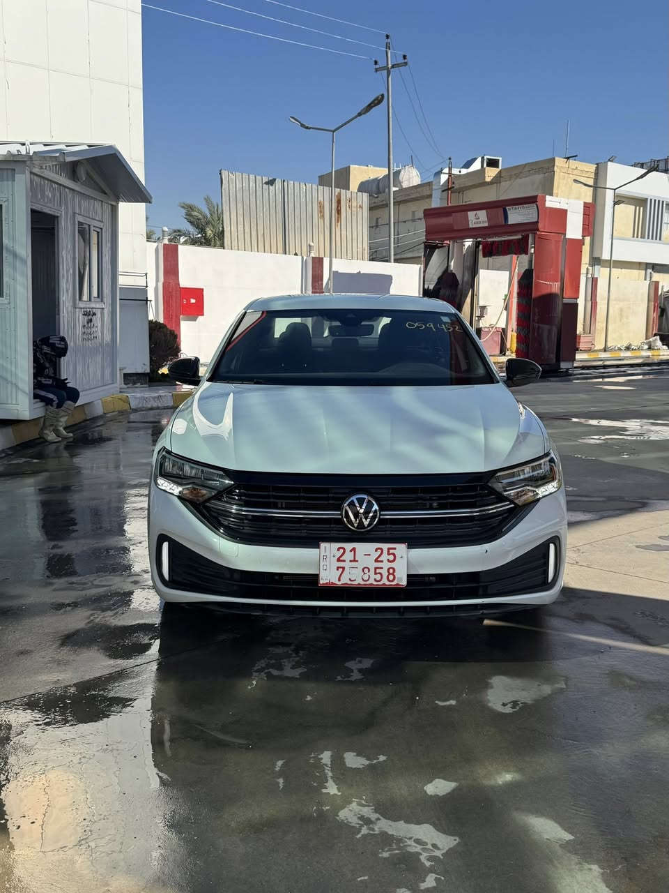 Jetta 2024 Sport
دخول جديد /للبيع فقط 
السيارة كاتي (تترقم شمال) حادثها دعاميه خلفية وصبغ ربع من الصندوق بدون تبديل او ضرر اخر بدون ايرباك  السيارة شبه كلين  رقم الشاصي بالصور 
السيارة ماشية 18 باامريكا بمعنى زيرو 
موقعها كركوك وسعرها 169$
*********** واتس اب
