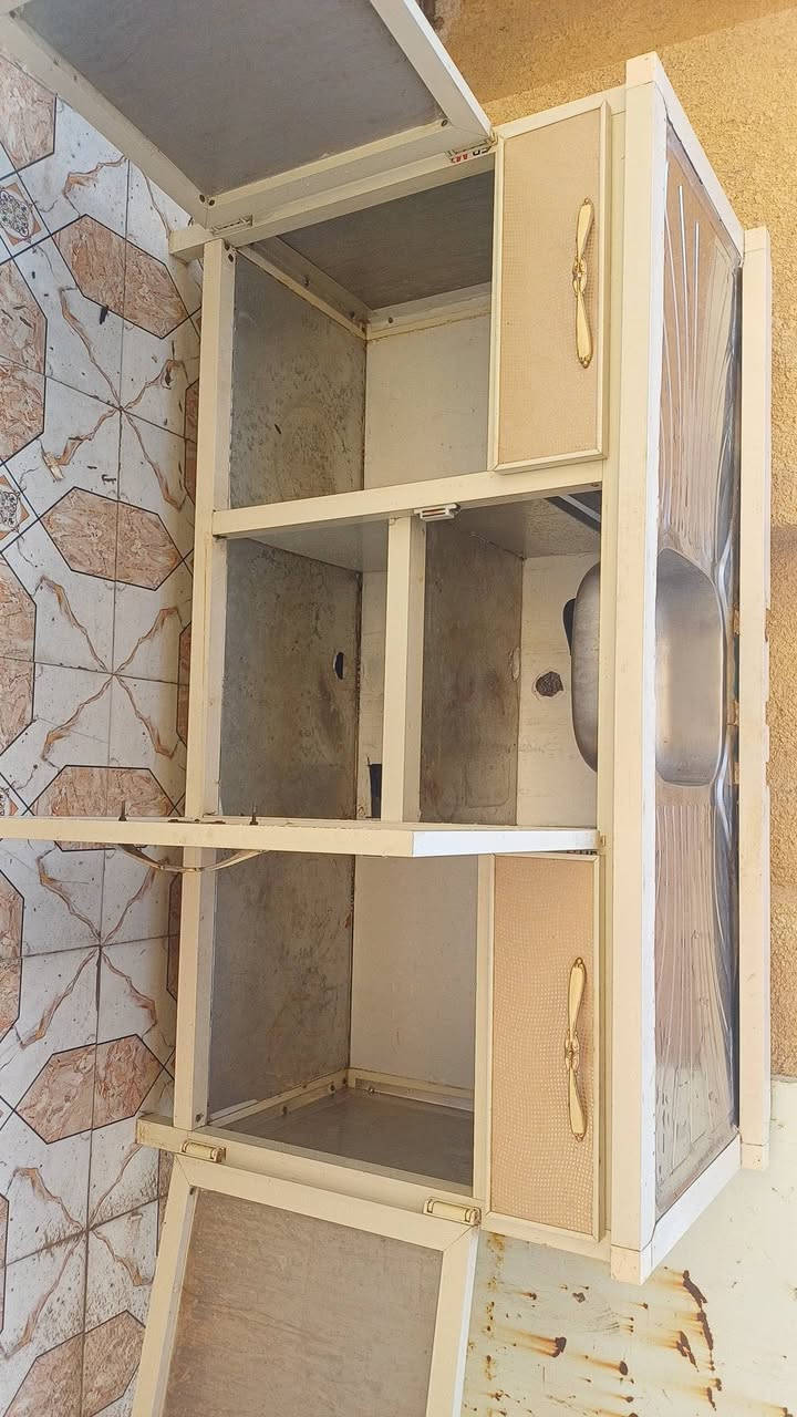 سلام عليكم للبيع سنك وملحق نظيف اخو الجديد رايدي اب٢٠٠ وبي مجال   التواصل ع هذا الرقم  
 ‏‪***********‬ العنوان واسط مركز مدينه
