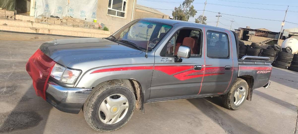 السلام عليكم تويوتا 2003شرط التحويل
قطره صبغ ما بيها 

شرط محرك وكير وشاصي رقم انگليزي مصطره سنويه بسمي ل  2031وهزه قبل شهرين بيها كابون إليكتروني بسمي محرك فتحته على ايدي چان بيهاصو گجم بيم يعني سايس  10 عتبار ستندر تدفئة و تبريد ❄ثلج وايرمنيا گيجات كلها شقاله تواير ٤جدد سيارة ما شاء الله عليها ما تصرف عليها ربع  معى ستر الله 

السعر 135وبيامجال للطيبين

رقم الهاتف ***********
