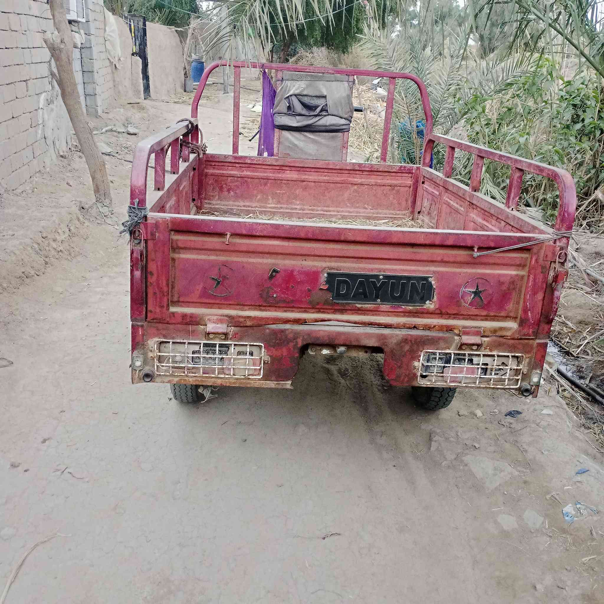 سلام عليكم ستوته موديل 19وراق السعر مليون 250وبي مجال المكان الناصريه على طريق الفهؤد قرب مقام الخضر ***********
