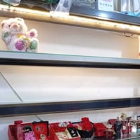 ‏/٣، ١١:٠٠ م] : رف مواد / عرض متر العدد / ٢٣ قطعه [١٧‏/٣، ١١:٠٠ م] : ر...