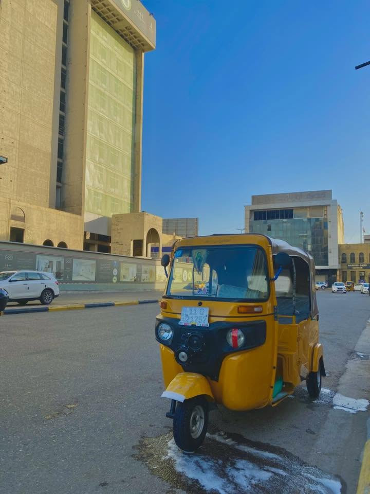 سلام عليكم تكتك مديل ٢٢
مكان بغداد الامين الثانيه
هـ ***********
وتساب ***********
