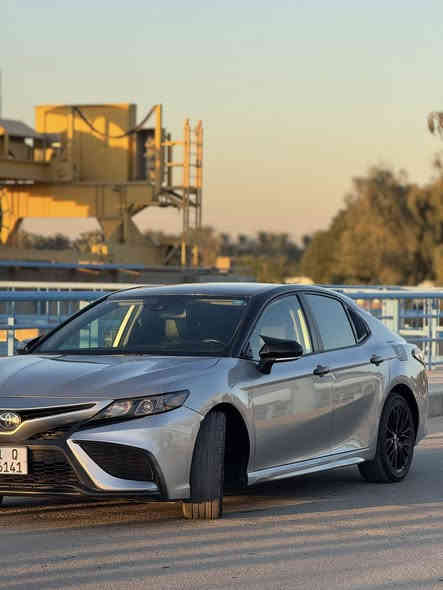 ويوتا كامري
موديل ٢٠٢٢ 
رقم بغداد الجديد باسمي
مواصفات SE 
بصمته ابواب +تشغيل 
تحكم ستيرن 
شاشه 
كامرا 
كشنات جلد 
كرسي كهرباء 
ثلاث انظمه قياده 
شفتات بالستيرن 
عداد المسافه 100الف 
حادثهه مثل ماموضح بصور جوملغ خلفي وقبق جنطه مبدل
للاستفسار ***********
