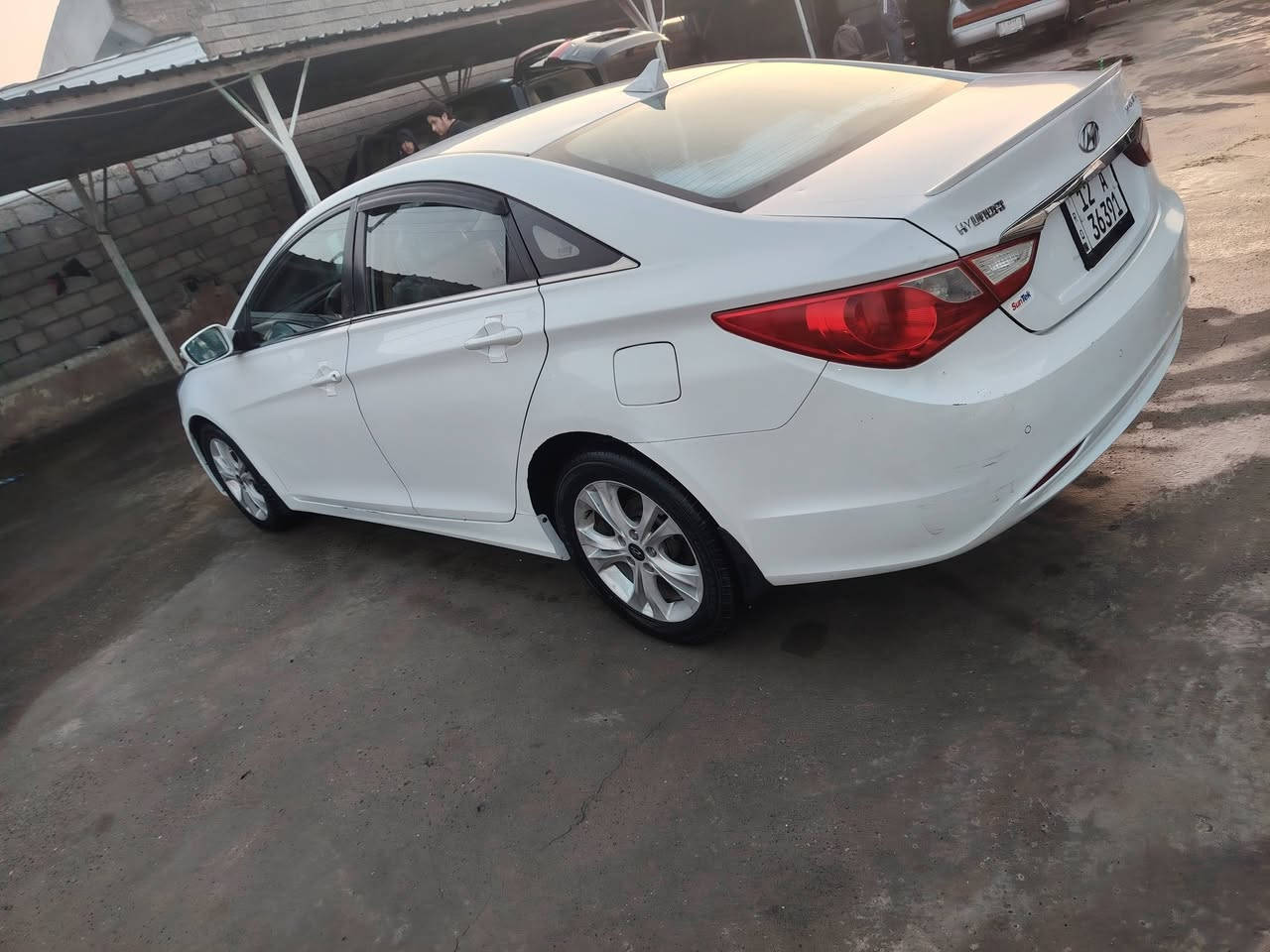 السلام عليكم
سوناتا خليجي 2011
كلين محرك 2400دوش
طخم تاير جديد صدر جديد
سياره مال بيت رقم جديد شرط التحويل السعر ١٣١
بيها مجال شي قليل مراوس حسب القناعة للتواصل ***********
