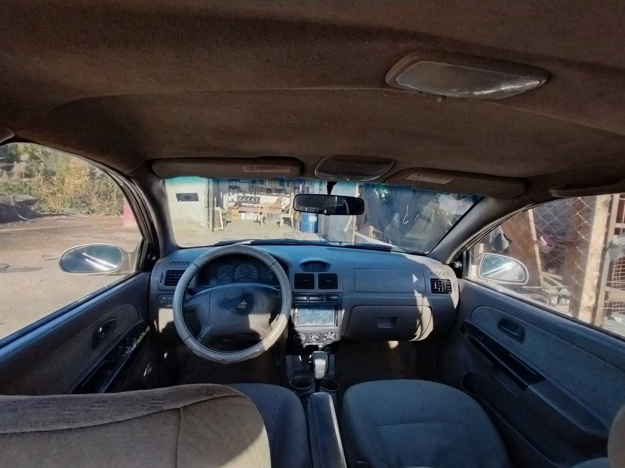 كيا ريو موديل 2005 مصبوغه حزام قماره بيها جراد مكينه زينه كير جديد ستونه مبدله حداديه كهربائيات وتبريد خير من الله سنويه ل ٢٧ مالكها يريد مداور نقصها بريكها ضعيف مااعرف شبي السعر ٤٥ وبيها مجال *********** مكاني نجف ناحيه العباسيه
