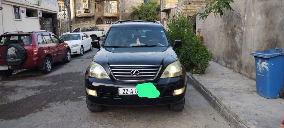 السلام عليكم لكزز موديل 2007
وارد امريكي فول مواصفات 
بيهة ضربة بالباب مال الصدر ومصلحة وكاملة 
محرك 8سلندر 4700 محرك مجفت جديد 
وكير مجفت جديد 
صدر جديد 
سيارة كاملة مكملة التايرات حالتهن جيدة جداً 
رقهمة اربيل بأسمي تحويل خلال اسبوع فقط 
السيارة عارضهة بشدتين يعني 20الف دولار يعني 200ورقة وبيهة مجال 
 الشراي يتصل علي 
وبخدمته يجي يشوف ويكلب وياخذهة سونار (على الشراي اشترى او ما اشترى هوة يدفع فلوس السونار) 
وهذا رقمي ***********.  
واني خادم
