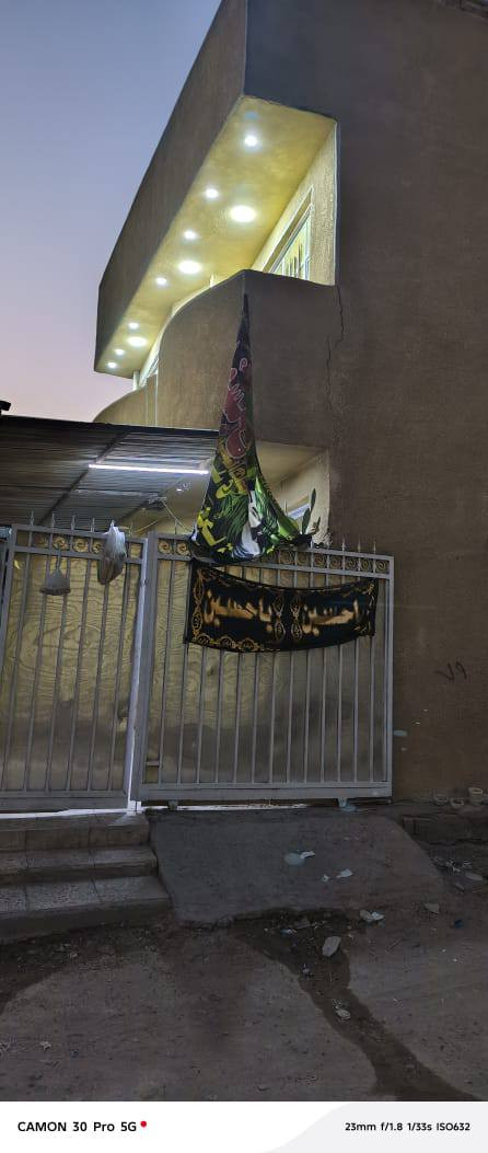 السلام عليكم دار مساحه 100
ركن طابقين يحتوي على تلث غرف 
كامل بيت جاهز من كلشي 
وموقع حلو ع صفحتين صاير من فتحه ابو غسل ومن فتحه نفط 
شراي اتصل على الرقم ‏‪***********‬‏
