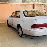 اكراون ٢٠٠٠ • محرك ٣٠٠٠ اوتوماتيك • شرط مكينه وكير