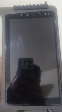 شاشه أصلي كامله ذاكر ١٢٨ للبيع السعر ٥٠ موجود واساب‏‪07849736095‬‏