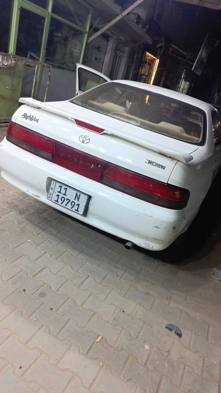 سلام عليكم كرسته للبيع سياره جديده ومكفوله من كص سياره بسامينه رقم جديد تخم تاير وتفاصيل تصل وبخدمتك العنوان نجف ***********
