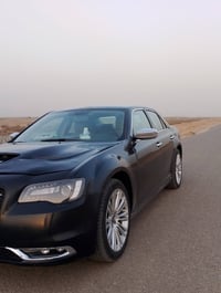 اوباما  ادوات للبيع متومه طبق الاصل شرط الحاسبه   سياره نشطه تخم تاير ...