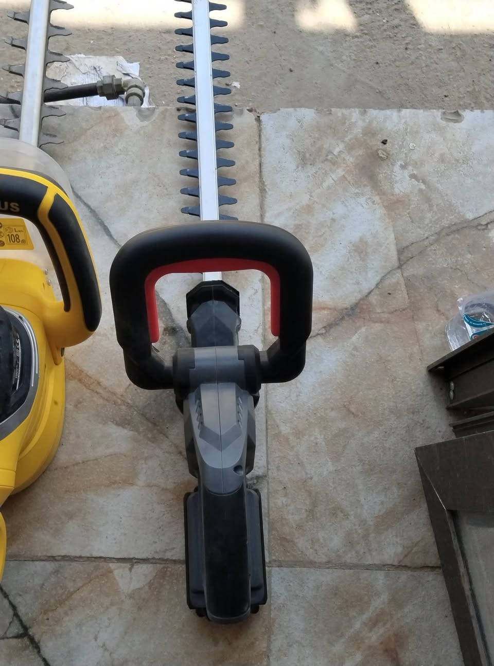 منشار تقليم الأشجار بور بلص بلجيكي اصلي سعر القطعه 65 يوجد توصيل لجميع المحافظات والكميه مفتوحه لجمله


**إذا كنت صاحب هذا الإعلان وتريد حذفه لأي سبب، رجاءا أرسل رسالة إلى الدعم الفني**