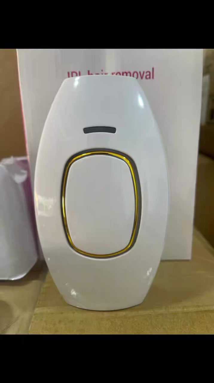 بشرتج ناعمة مثل الحرير.. وبأقل تكلفة! ✨
​تعبتي من مواعيد العيادات؟ جهاز IPL المطور صار الحل الأسرع والأنعم لإزالة الشعر للأبد وبدون ألم وبأمان تام.
​ليش لازم تشتريه؟
​نتائج احترافية: يضعف بصيلات الشعر تدريجياً لحد ما يختفي.
​راحة 100%: مناسب لكل مناطق الجسم وتجربة سهلة ببيتج.
​توفير حقيقي: يغنيج عن جلسات العيادات الغالية والمصاريف.
​💰 السعر: 40 ألف فقط! (شامل التوصيل لكل المحافظات 🚚)
(والسعر بيه مجال وتدبير لعيونكم 😉)
​الكمية محدودة جداً.. احجزي هسه ووفري وقتج وفلوسج! ⏳
(راسلينا خاص أو اتركي تعليق)


**إذا كنت صاحب هذا الإعلان وتريد حذفه لأي سبب، رجاءا أرسل رسالة إلى الدعم الفني**