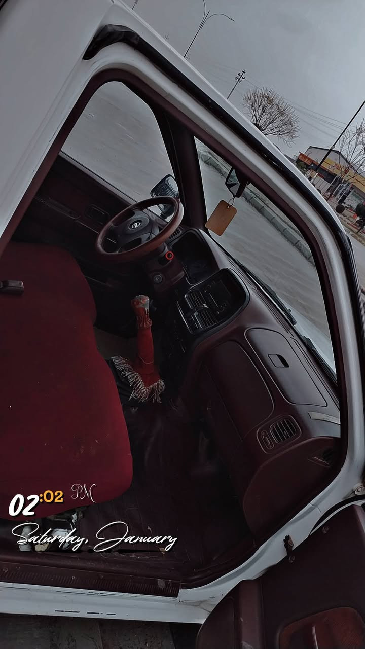 نيسان
2008
بدون صبغ گیر مکینه شرط
تحویل وکاله شرط
100و مجال
***********عقره
