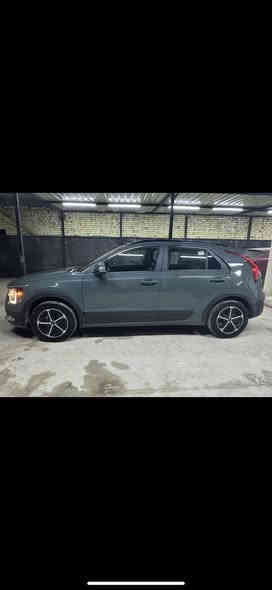 السلام عليكم 
كيا نيرو 2025 EX هايبرد 
ماشيه 5000 ميل مرقم بغداد 
للتواصل ***********
