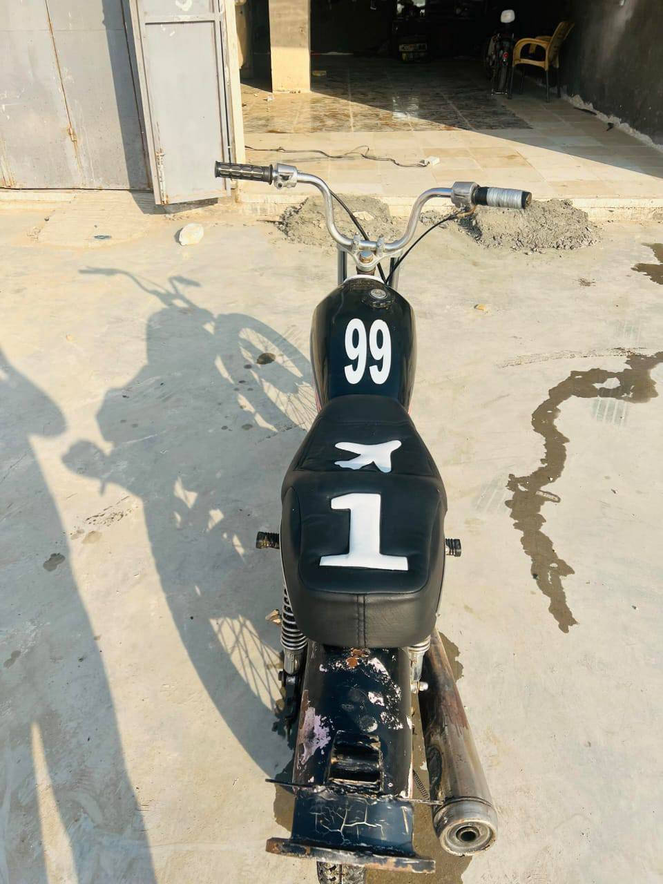 متاح.. متاح للبيع
نامه شلامجه اصل 
موديل 22
دراجه نصبه وشكل ومعدل فول
كلك كلك مكفوله من السرقه
مكاني بابل محاويل 
سعر 425 وبيها مجال 
***********
