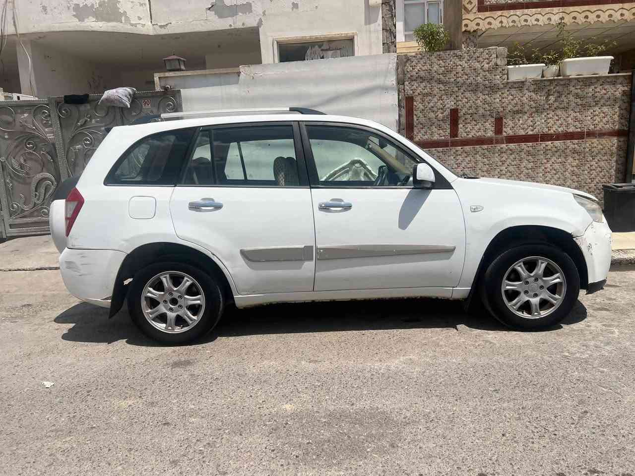 شێری تیگۆ 2014 گێڕ کارەبایی سلاید کوشن هیتەر مەکینە 18 گێڕ و مەکینە بەشەرت مەکینەم تەعمیر کردووە چوار پارچە سبوغی هەیە بەڵام من بەشەرتی سبوغ عام نەبێت دەیفرۆشم 6 وەرەقە غەرامەی لەسەرە دوای مەعامەلە دەیگێڕمەوە بۆ کڕیار   داوای 54 وەرەقە دەکەم *********** أربيل, العراق
