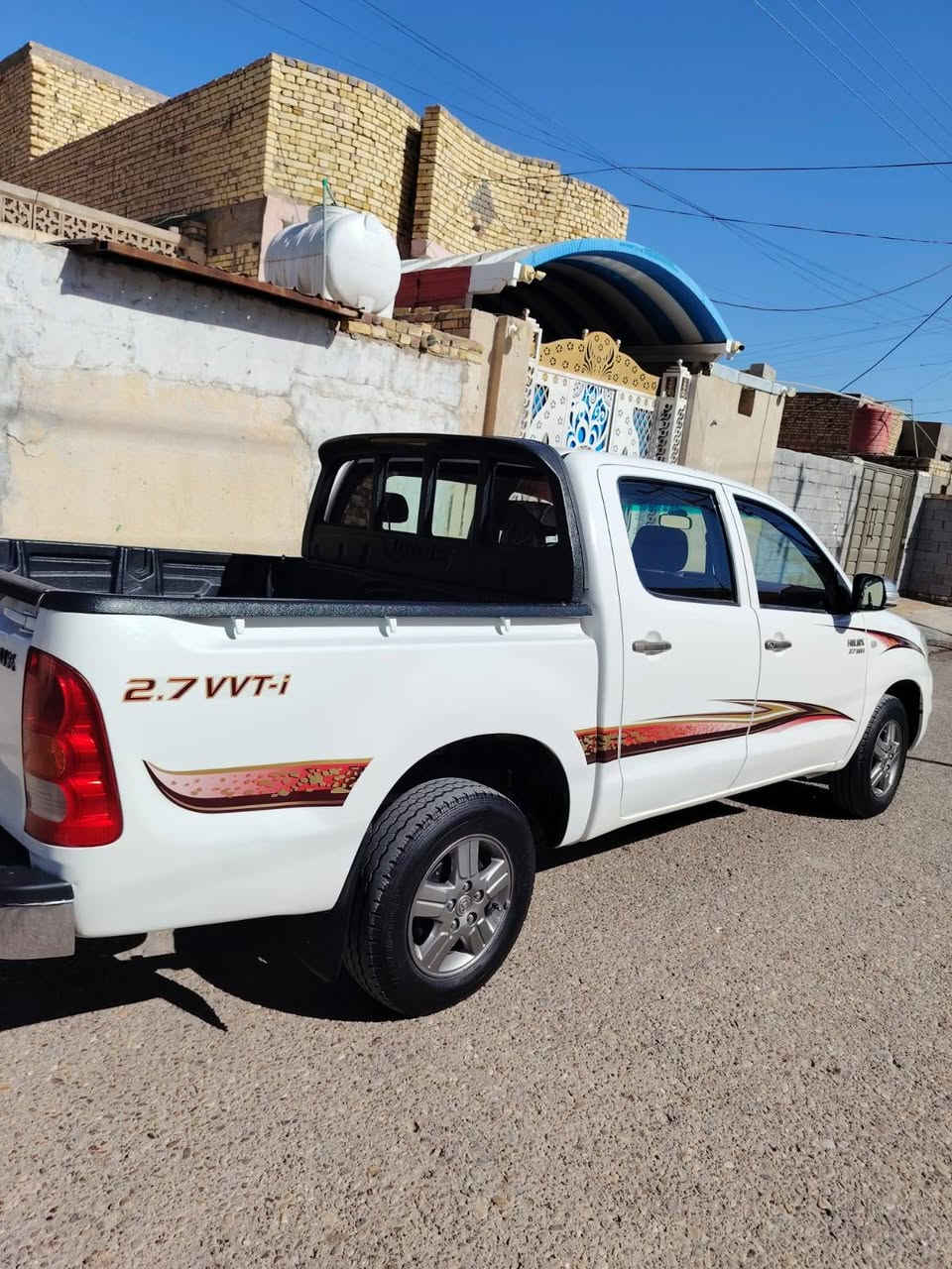 سلام عليكم للبيع فلاونزة 2009سياره جديده كفاله رقم ذي قار سنويه 31 رقم انكليزي بسم جاري ماكاني بلعماره ***********
