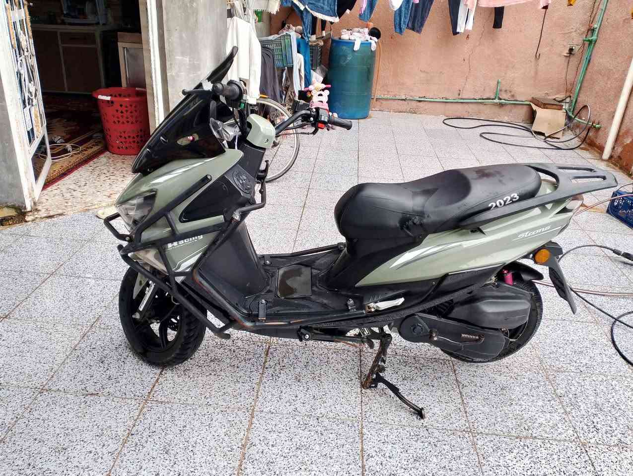 السلام عليكم شباب دراجه سترونك موديل 2023 خت الجديده كله شغاله ماعدا الهندر السعر 750 وبيها مجال المكان بابل محاويل ناحية الامام ***********
