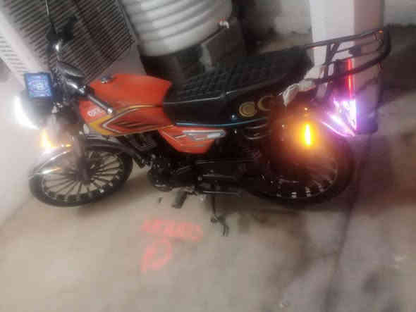 ماطور ايراني بصمه تشغيل عن بعد 
شاشه تشغيل 
موديل 2025
جديد نضيف دهن الشركه بي 
بدون اوراق 
السعر مليون دينار العنوان الخ5كيلو   مراسلتي خاص او 
***********
