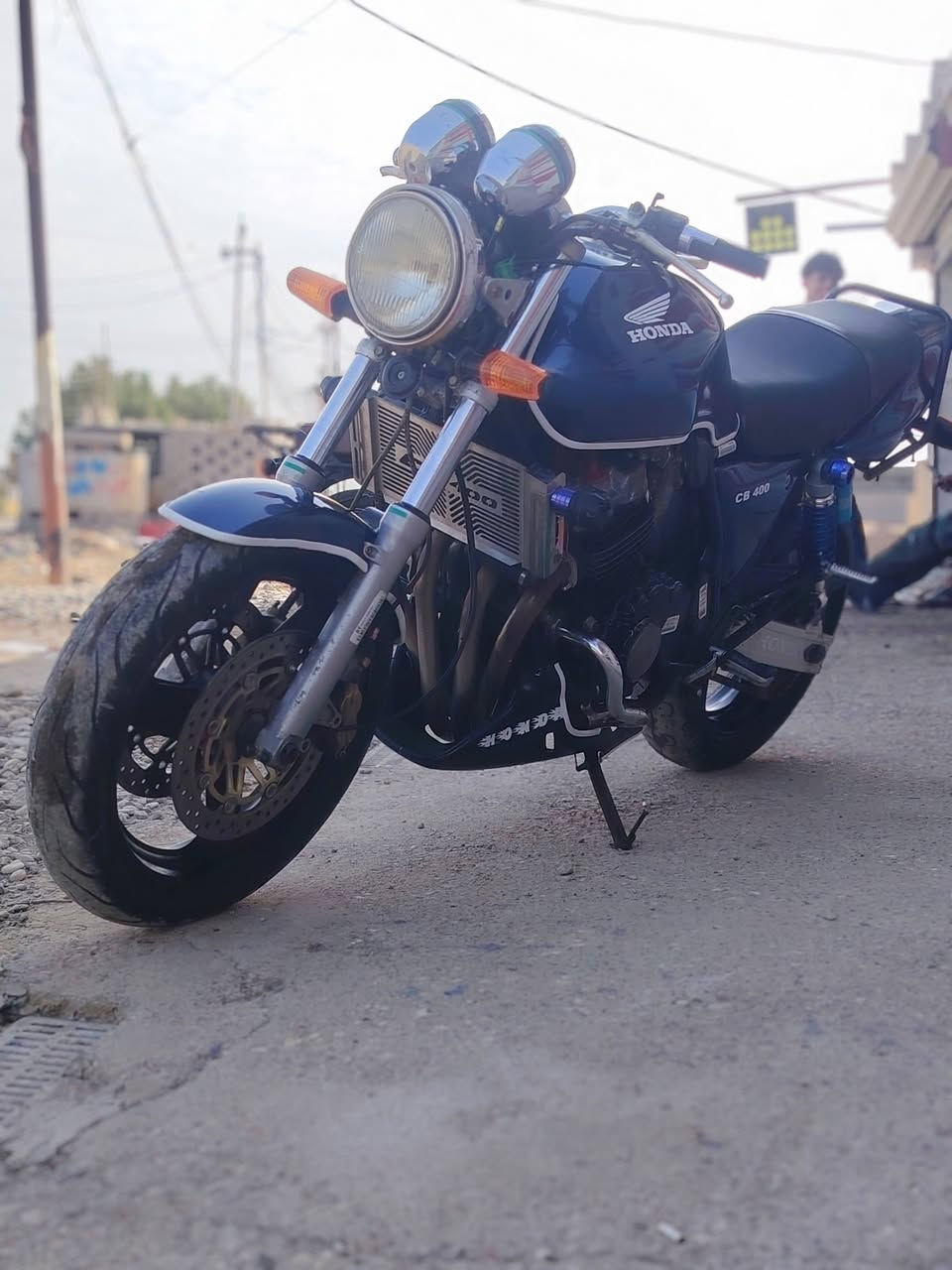 البيع سي بي كفاله كمرك مدفوع وراق شرط الرقم ألف ماتذب عليهه موديل 2000مكاني كوت شيخ سعد السعر مليون 950 وبيه مجال ***********
