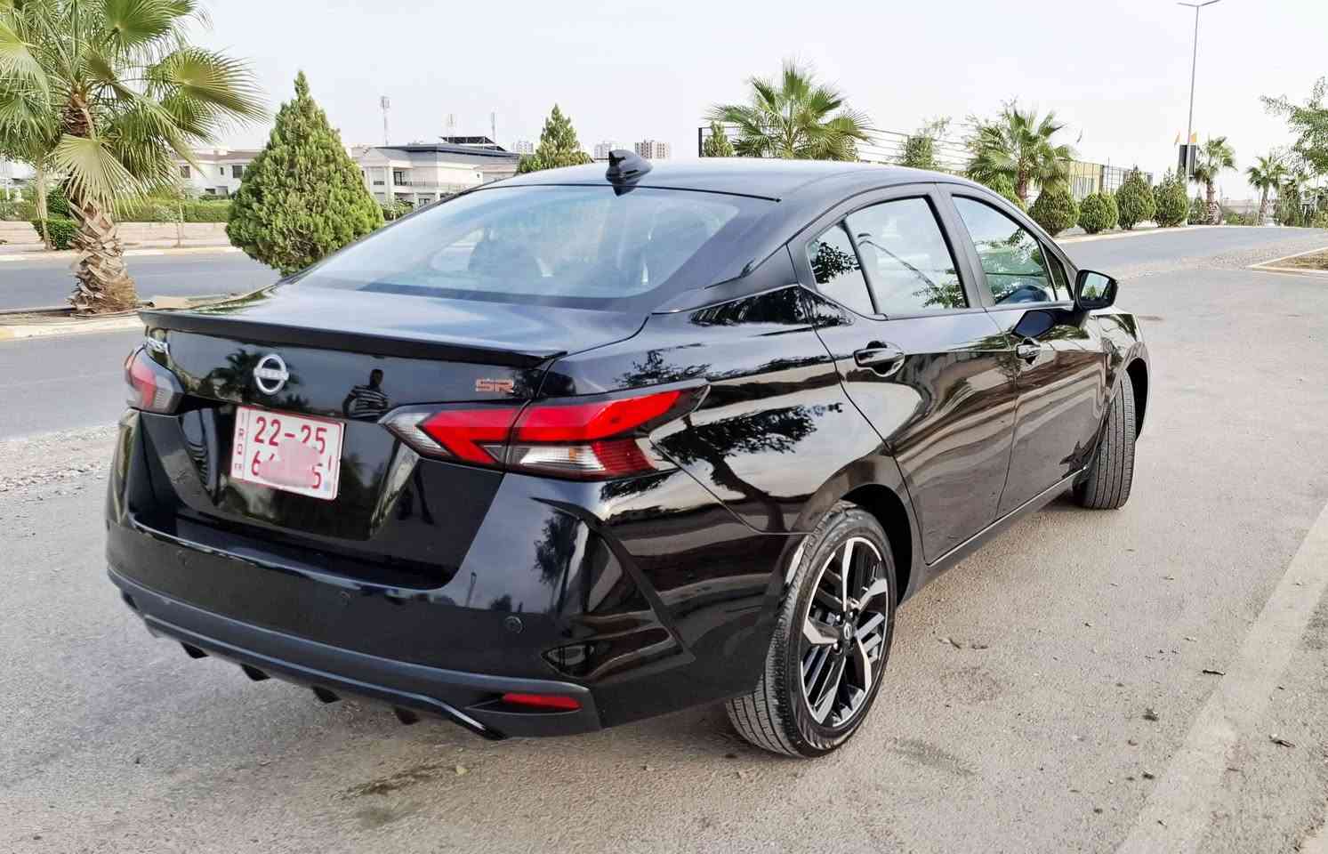 نيسان فيرسا < بورش> 
موديل 2024
ماشية 13 الف ميل
مواصفات 
كشن لونين  احمر واسود
كشن هيتر
تشغيل عن بعد
بصمة ابواب
بصمة سيارة عدد 2
ويل كب 17
استيرن خياط احمر
دشبول لونين
لايت زينون وحاجب لد 
تبريد لمس
شحن موبايل وايرليس
تحكم ستيرن
شاشة كبيرة اندرويد وكار بلي
كاميرا خلفية دواره
رادار أمامي + خلفي + جانبي
توقف ذاتي أمامي وخلفي
حساسات خلفية
تحديد مسار
سنتر لوك
جامات كهرباء بالكامل 
بجم كبس شرط 
السيارة صفحة السائق صبغ فقط
بدون دواخل بدون شواصي
ايرباك سليم
الضرر مرفق مع الصور 
السيارة كاتي رقم اربيل
العنوان اربيل 
السعر 121 ومجال بسيط 
للاستفسار مراجعة الصفحة 
او الاتصال بالرقم *********** بيه واتساب
