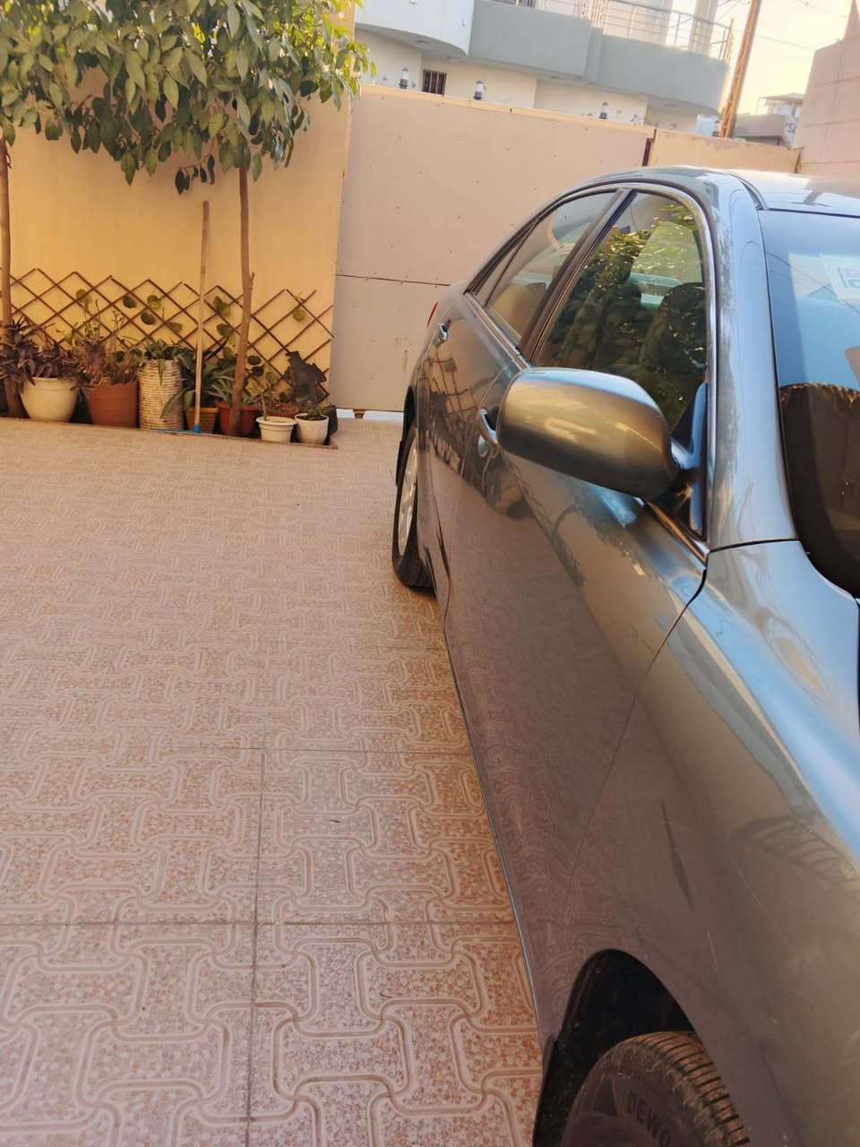 السلام عليكم كامري كندي 2009 للبيع سعر 115 بيه مجال بسيط رقم اربيل الدولي بسمي سياره جاهزه من كل شي بيه صبخ خشم الجاملغ طرف السايق مكاني كركوك السياره حيل نضيفه ***********
