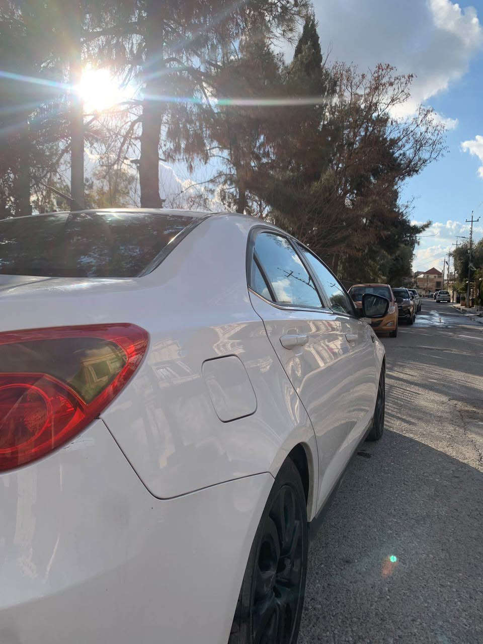 کــــــــوردی 
.................... 
تەنها فرۆشتن بە نقد 
گــــــۆڕینەوە ناکا 

ئێم جی MG _ 550 
ماڕکەی بەریتانی 
مــــــۆدیل / 2012 
مەکینە V4_1,8 تۆڕبۆ 
ڕەقەم هەولێر سەنەوی کۆنە
مەودای ڕۆیشتن 117 هەزار کم 
مواسفات ، فوول ، سلایت 
كوشن جلد و كارەبایی 
ناو فۆڕمیکا ، گێڕ ئۆتۆ ،
بیلادی پەردە ، شاشە و کامێرا 
 
کلین بێ سبوغ ، بێ لێدران 
یەک بست ساردی لە چاملغ 
بێ ناو گرتن بێ ئێڕباگ 

ناونیشانی ئۆتۆمبێڵ هەولێر 
بۆ پەیوەندی ***********
نـــــرخ    ( $ ٦٥ )  
------------------------------------

عربي : 
فقط بیع نقد ، ما عندنا مراوسة 

آم جي MG _ 550 
ماركة ٲصلي بریطاني 
مـــــــودیل 2012 
محرك / V4_1,8 تیربو 
رقم اربیل جدید سنویة منتهي 
ماشي فقط 117 ٱلف کم 
مواصفات فوول ، فتحة سقف 
جیر آوتو ، دواخل فورمیكا 
كشنات جلد و كهربائي ، بردات خلفیە بیلادی ، شاشە و کامیرا 

کلین بدون صبغ ، بدون حادث 
فقط شبر جاملغ تعدیل بارد 
بدون دواخل ، بدون آیرباك

عنوان السیارة اربیل 
للاتصال ***********

سعر  ( ٦٥ $ ) أربيل, العراق
