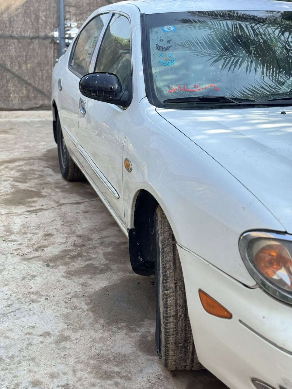 سلام عليكم نيسان مكزمه ٢٠٠١مكفوله من الصبغ مكينه كير حداديه كله جديد غرفته حلوه ما نقصه شي السياره السعر ٥٧بيه مجال رقم ***********
