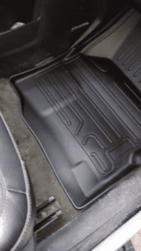 توفرت ارضيات قالب بلادي لل ايكونوكس 
موديل  من 2010 الى 2017 
سعر تخم 65 الف
راسلني واتس اب  ***********
