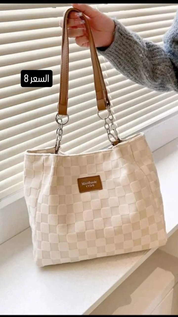 جنط نسائيه من شي ان
سعر القطعة 8 الف


**إذا كنت صاحب هذا الإعلان وتريد حذفه لأي سبب، رجاءا أرسل رسالة إلى الدعم الفني**