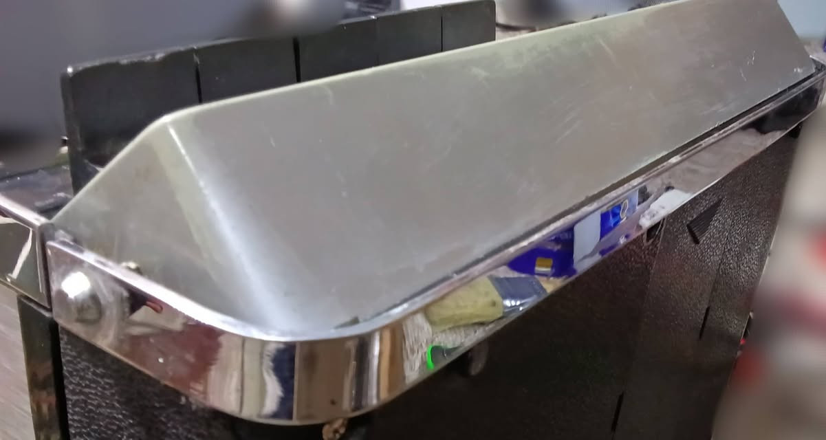 مسجل فيلبس يسموا ابو الساعة استيراد الشركة الافريقية
صناعة السبعينات
شغال امبدل بي محول النظافة ٧٠بالمية كما موضح بلفديو
السعر عل الخاص الماسنجر
يوجد توصيل جميع المحافظات


**إذا كنت صاحب هذا الإعلان وتريد حذفه لأي سبب، رجاءا أرسل رسالة إلى الدعم الفني**