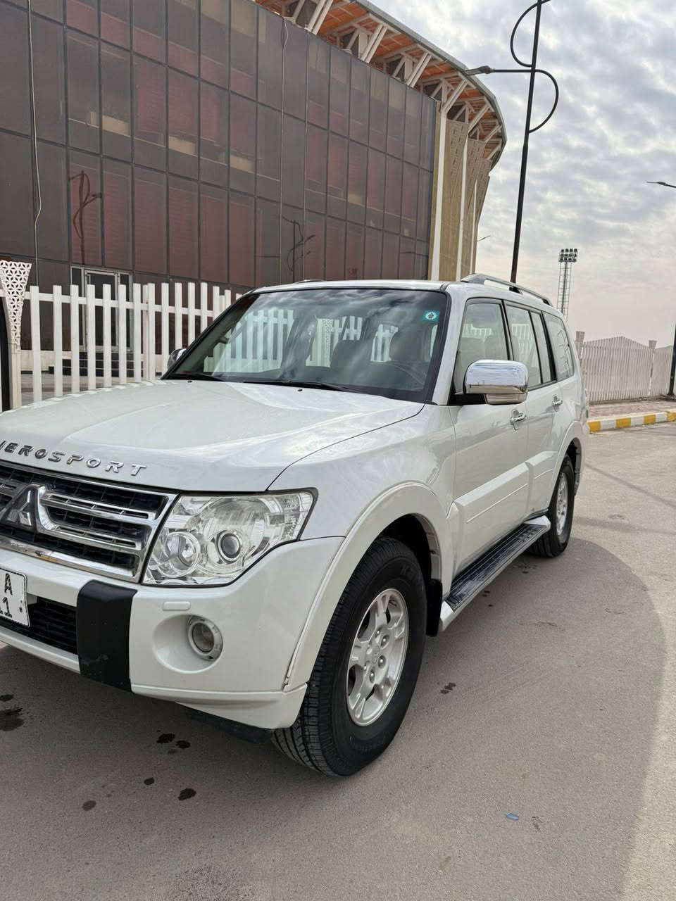 السلام عليكم باجيرو موديل 2007 حره رقم ذي قار الدولي باسمي كفاله ما عدا صبغ مقدمه الجاملغ فقط الباقي كفاله عامه مواصفات 7 راكب 3 قطع تبريد مري شفط اشاير بل مري داخل بيج 4×4 تحكمات محرك 3000 السياره جديده وجاهزه 
العنوان الناصريه مركز المدينه
الموبايل 📱***********
السعر 125 وبي مجال
