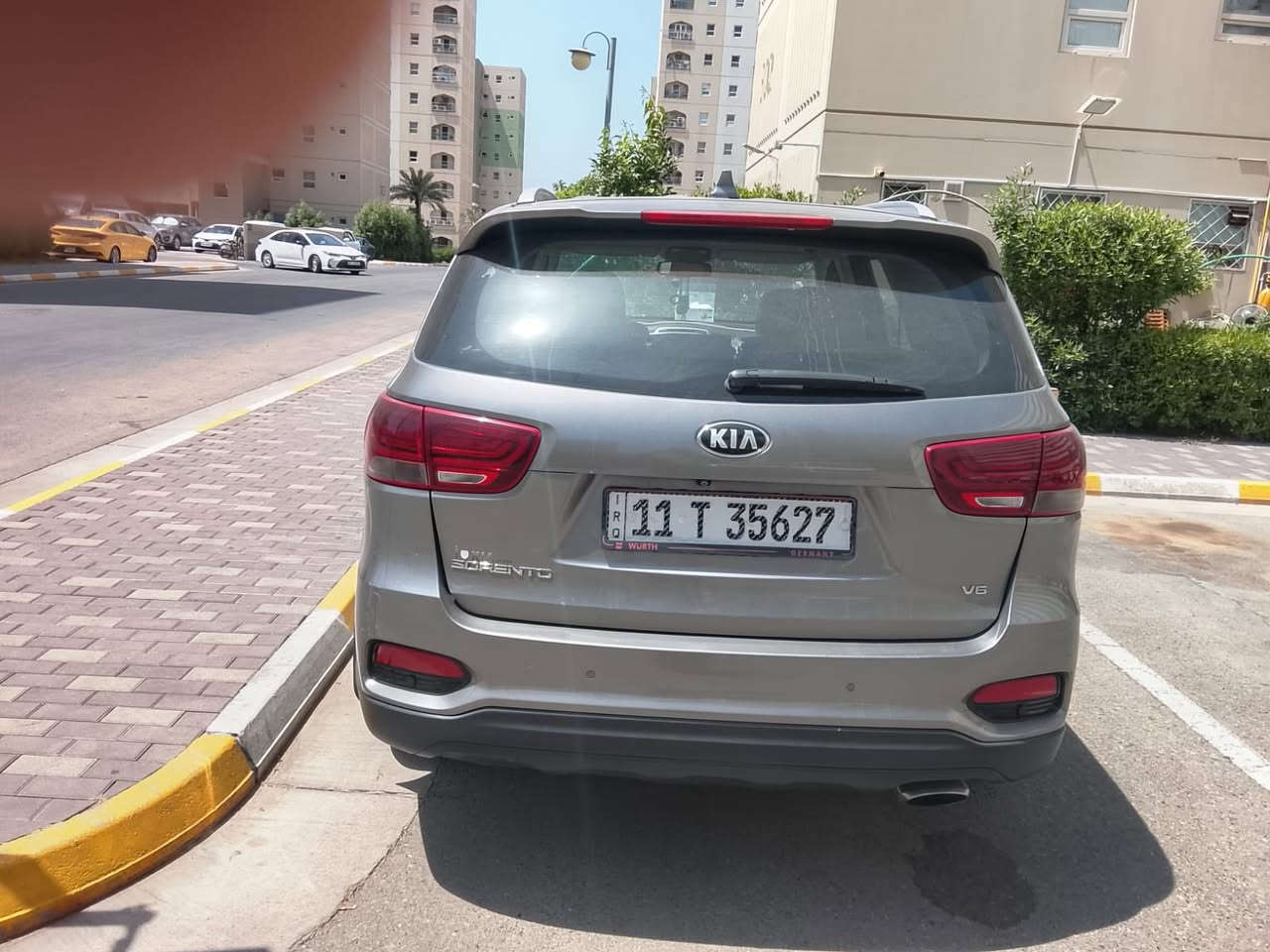 السلام عليكم مكلف بالنشر سورتنو موديل 2019 امريكي 6 سلندر مكينه 3500 سبعه راكب ثلاث قطع تبريد شاشه تحكم ماشيه 86 سياره جاهزه من كلشي حادثها بنيد وجاملغ السعر 175 وبي مجال للاستفسار مع صاحب السياره ***********
