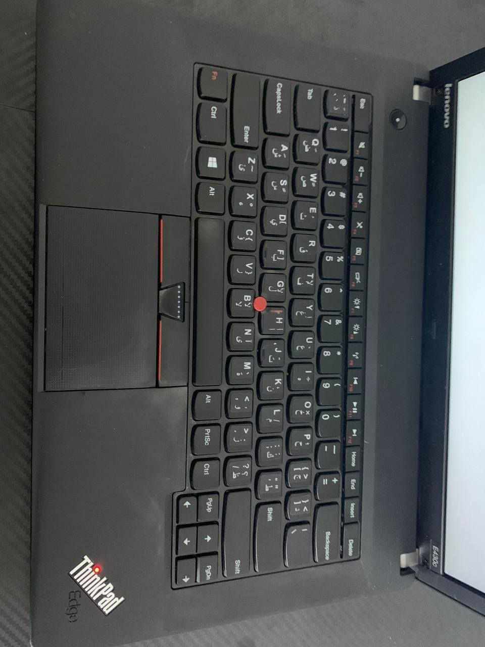 حاسبة للبيع بسعر 105 الف
‏
‏مناسبة للدراسة والبحوث والاعمال المكتبية ولاي شيئ تحتاجه 👍
‏ معالج Core i3 الجيل الثاني 
‏رام 4GB D
‏هارد 320GB — تخزّن كل ملفاتك وألعابك براحتك
‏شاشة 14 إنج HD — واضحة، ألوانها نظيفة 
‏
‏وياهه ملحقات كاملة (ماوس،  ماوس باد، شاحنته الاصلية، وحقيبة)
‏
‏يتوفر توصيل كل المحافظات مجانا
‏ضمان 10 ايام في حال وجود اي خلل او مشكلة استبدله الك مع هدية 🌹 
‏متواجد ماسنجر
‏واتساب *********** 
‏
