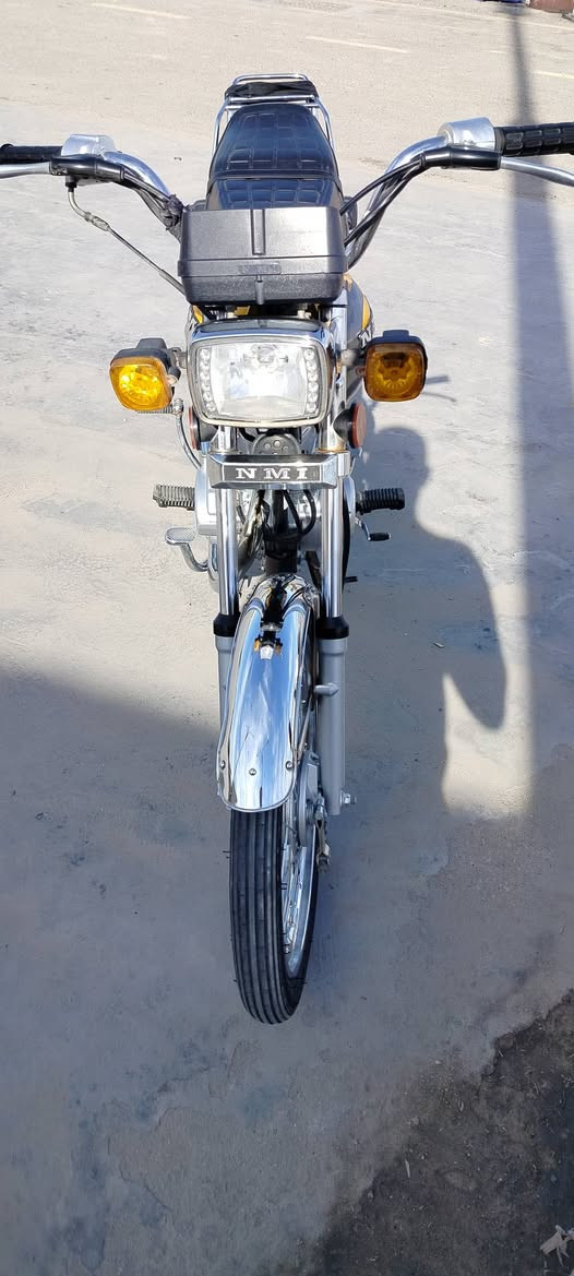 اسلام عليكم ورحمه الله وبركاته شباب ايراني للبيع موديل 24سعرمليون و400
***********
