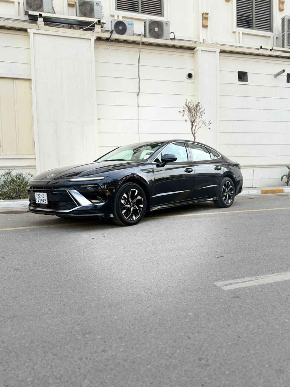 السلام عليكم
سوناتا موديل
 2024
ماشيه 45ml

اللون اسود حبري متغير
مواصفات
شاشه 
كامره
لايت عدسات
بصمه
رادار امامي
رادار خلفي
رادار جانبي
لد امامي خلفي
ويل كب
توقف ذاتي 
قياده ذاتيه
تنبيه خروج عن المسار
تحديد مسار 
فول تحكم ستيرن
كشن السائق كهرباء
تدفئه بالكشنات
تدفئه بالاستيرن 
داخل  اسود
شفتات 
كير تعليك
تبريد بيانو لمس
ترحيب عند الاقتراب
صندوق ذكي
تشغيل عن بعد
محرك 2500✈️
صور الحادث بالمنشور فقط جاملغ وحافة الباب بجم امامي خلفي كبس شركه
الحادث سطحي 
بدون اي دواخل شاصي اللغد والايرباك والكير والمحرك كلهن مكفولات 
صور امريكا بالمنشور
للاستفسار***********
الموقع بغداد الكاظميه چكوك
السعر 192$
رقم اربيل الدولي تحويل وكاله مضمون
