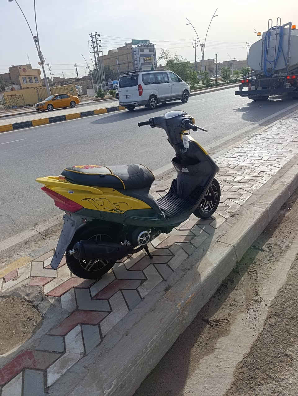 سلام عليكم ماكس عدله للبيع دراجه حاويه مكفوله كفاله عامه من التاير للتاير الدراجه مزوده بيها ويله نجمه اصلي اصلي صالنصه صجميه اصليه دبل خلفي مزود اصلي ابو الجك شلون التاير ينفخ هوه ينفخ هم قبق فلوين قبق عنبار  قطره صره الجوه وير بريك هاذه كله مزود ملحضه  تزويد الدراجه كله اصلي ولدراجه ختم واحد وي الكفر ولمكينه لون مميز بلاد مكينه سبانه ما ممدود عليها  كله شغال من الطول للطول لايت بكلات اشاير سلف هندر هدراجه كفاله عامه عمي الميعرف سعرها وسعر التزويد البيهاا لا ياخبرني ***********ما متواجد فيس فقط وتساب او تنتصل على خط الدراجه ختم واحد المكينه ولكفر ولسواد  ولتزويد بيها مو تجاري جي ويها من اليابان   مكاني الناصريه مركز
