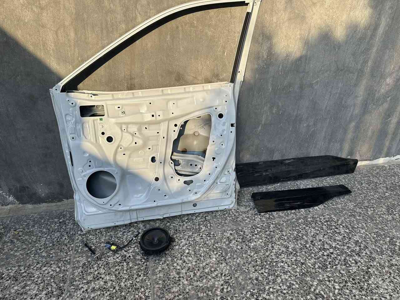 باب الامامي جهه اليمين موديل 24 لون صدفي
بدلتها 

وجام مضلل الباب الخلفي 

وترايش باب امامي وخلفي جهه اليمين 

الي تفيدة ينطي سعر 

مكاني البياع


**إذا كنت صاحب هذا الإعلان وتريد حذفه لأي سبب، رجاءا أرسل رسالة إلى الدعم الفني**