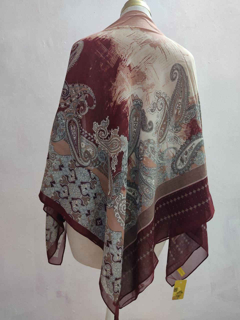 ربطة جرجيت 
قياس 140سم 
سعر القطعه ب 5 
توصيل 3 لجميع المحافظات العراق 
للتواصل خاص
او واتس اب ***********
