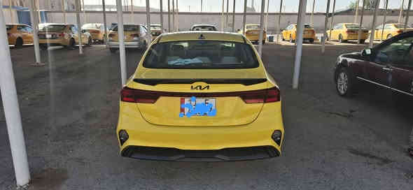 السلام عليكم كيا فورتي موديل ٢٢ مكينه ٢٠٠٠ دوش رقم بغداد تخم تاير جديد صور الضرر موجود بل منشور السعر ١٦٥ وبيها مجال رقم صاحب السياره *********** اي استفسار اتصل
