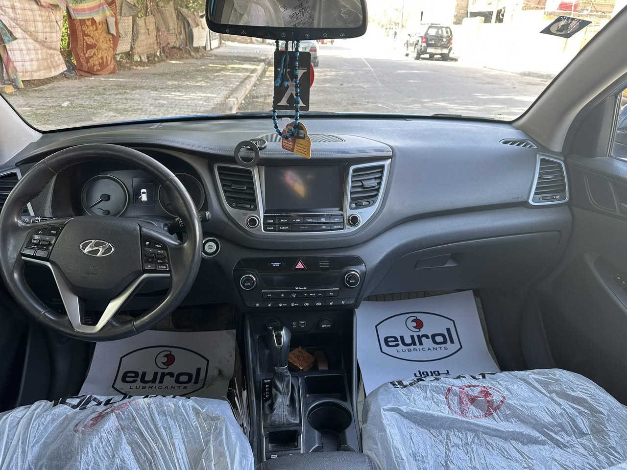 ‏يا الله سلام عليكم سيارة توسان موديل 2016 ‏وارد أمريكي فول مواصفات السعر 132  رقم تلفون ***********
