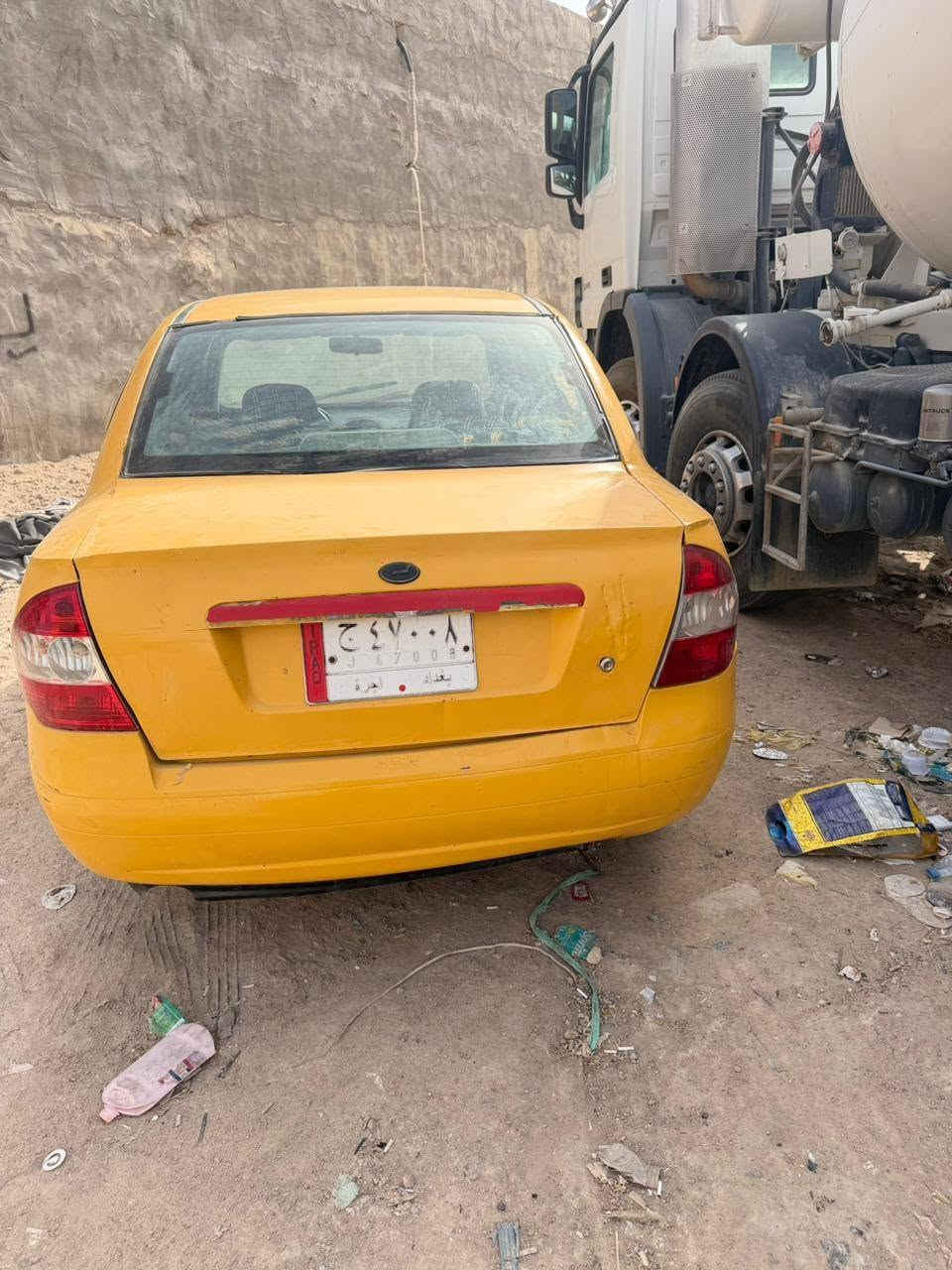 للبيع موديل ١٥ سياره جاهزه حداديه جديدة توني مبدلهه وراديترات ثنين جدد تبريد مصفره هيئه وغرامات تحويل رقم بغداد  سعرهه ٢٠ ورقه وبيهه مجال شي بصيط رقم راعيهه ***********
