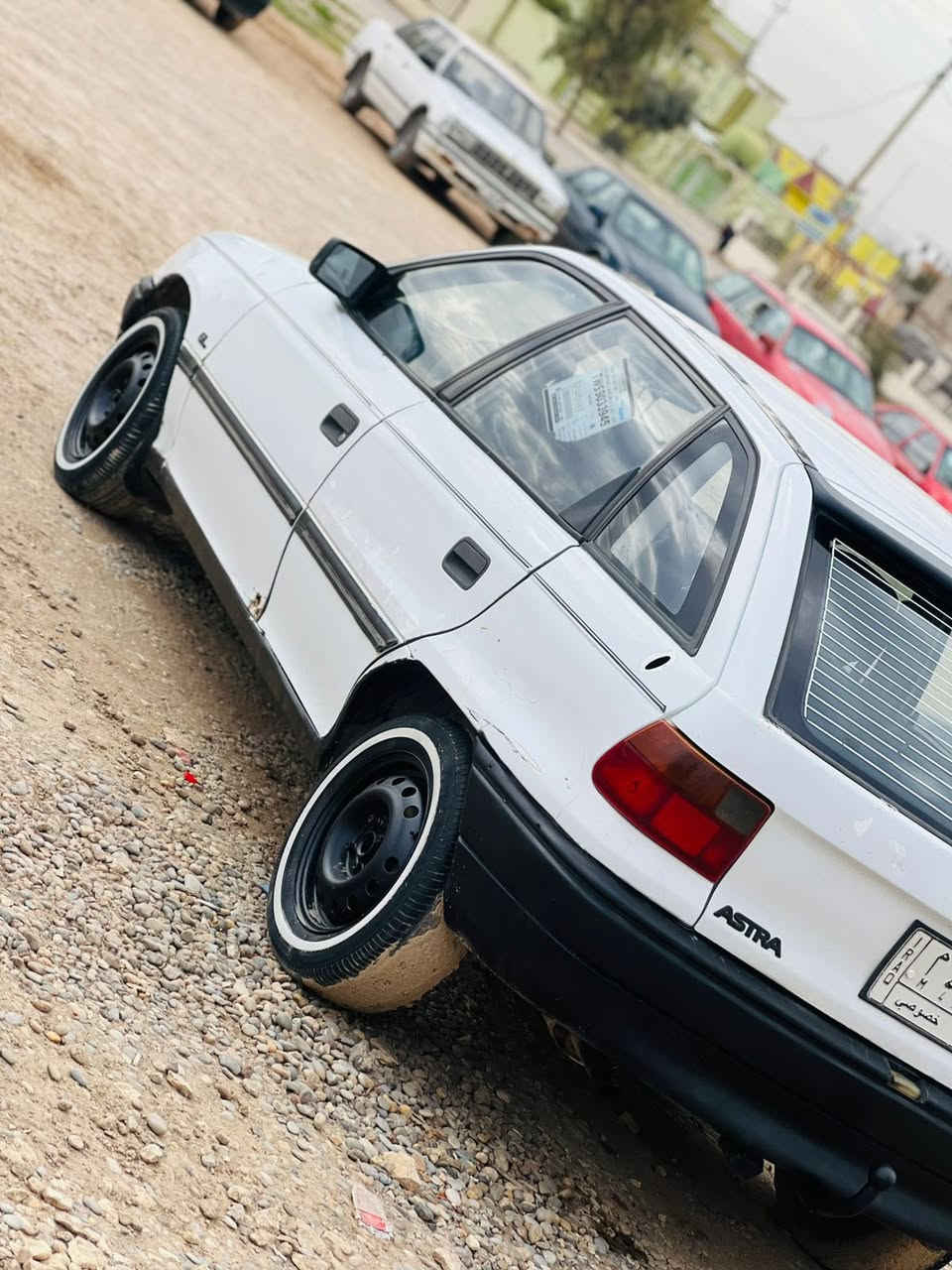 اوبل استرا حجم 16 
موديل 1992 
تحويل وكاله شرط 
السعر 30 $ 

***********
