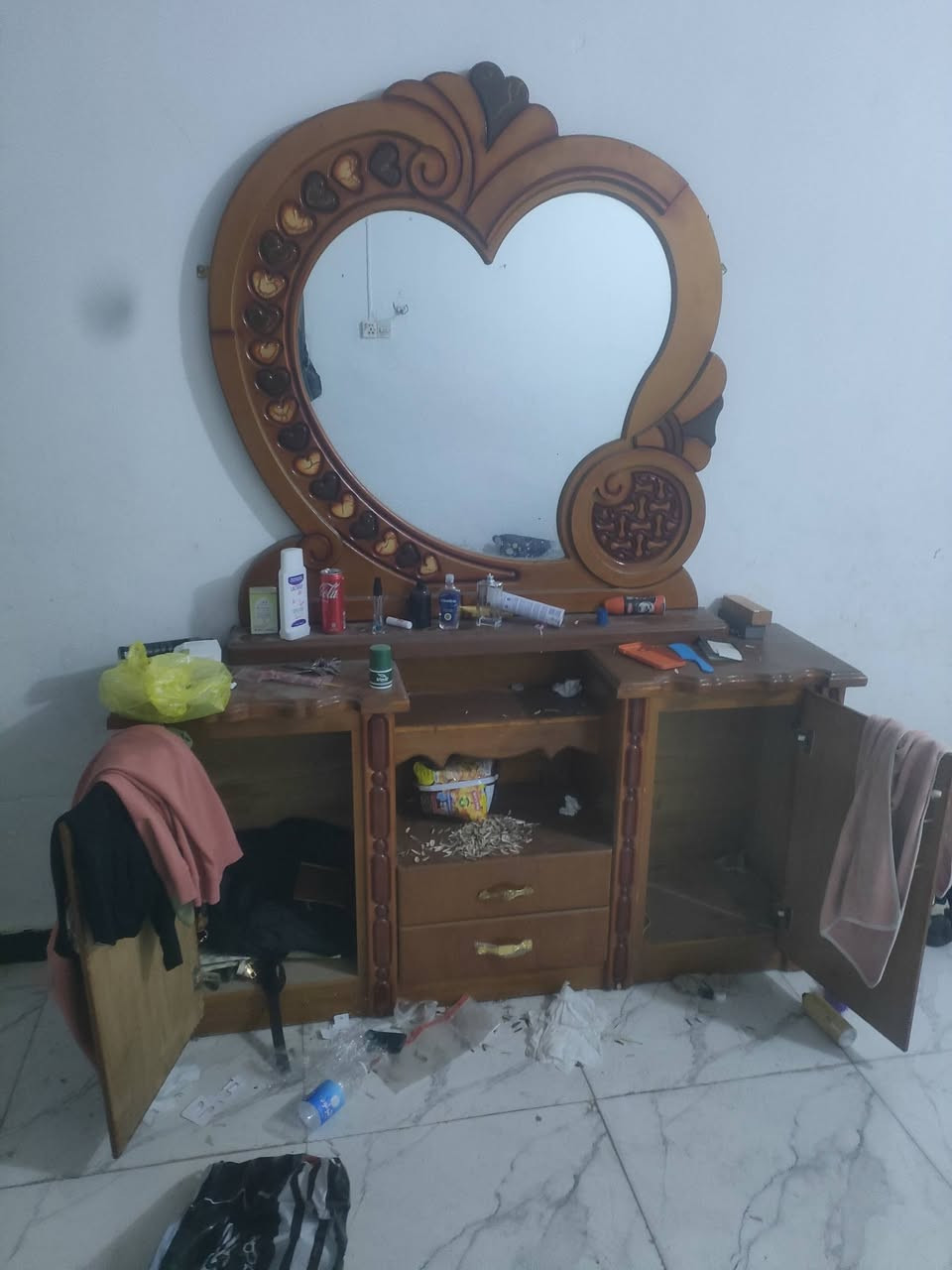 للبيع  تواصل 
***********
