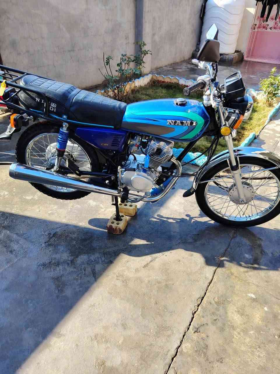 دراجه للبيع موديل 25
لمكان تقاطع نهروان دراجه نامه
***********
لسعر ٧٢٥
